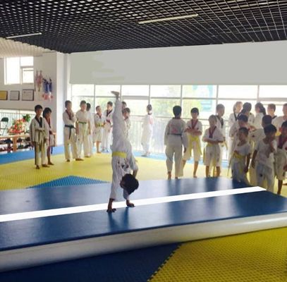 Gym Australia Tumble Track Floor Cheerleading Air Track Inflatable Tumbling Mats